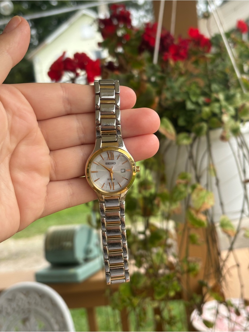 Seiko solar gold and silver tone Two-Tone ladies Watch